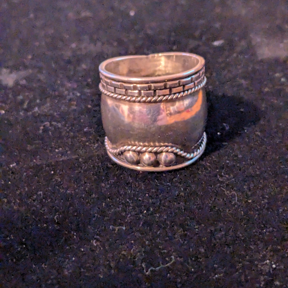 Vintage Silver Cigar Band Ring